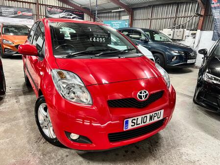 TOYOTA YARIS 1.3 Dual VVT-i TR