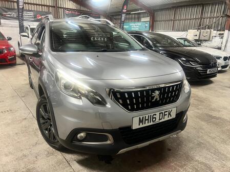 PEUGEOT 2008 1.2 PureTech Allure