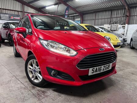 FORD FIESTA 1.0 T EcoBoost Zetec