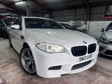 BMW M5 4.4 M5 Saloon